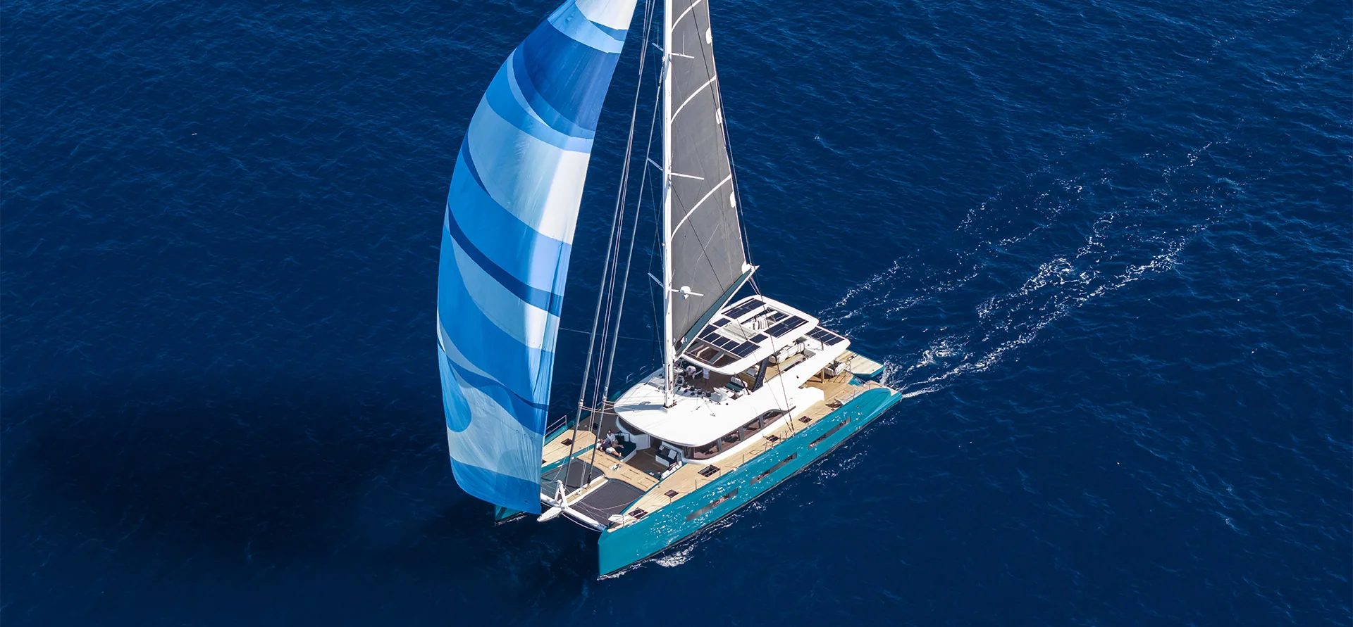Catamaran Lagoon EIGHTY 2